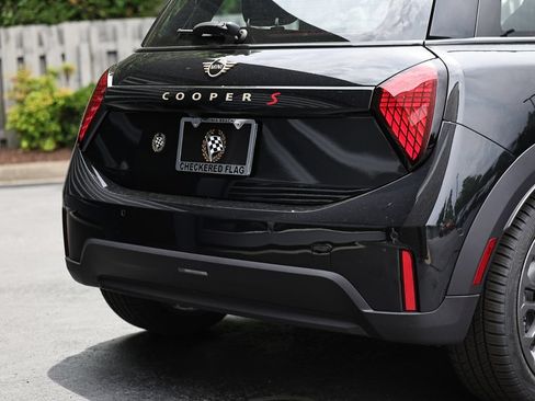 New 2026 MINI Cooper S FWD image 9