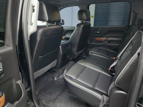 Used 2017 Chevrolet Silverado 1500 High Country image 19