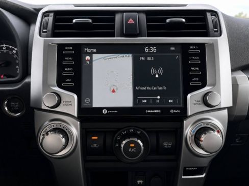 Used 2020 Toyota 4Runner SR5 Premium AWD/4WD image 12