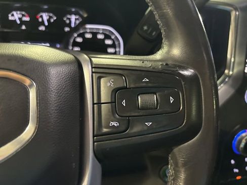 Used 2020 GMC Sierra 1500 SLE w/ SLE Value Package image 18