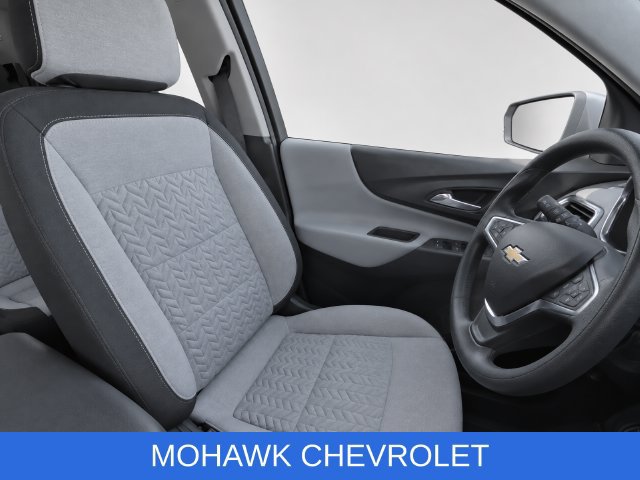Used 2022 Chevrolet Equinox LS w/ LS Convenience Package AWD/4WD image 14