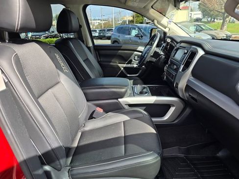 Used 2019 Nissan Titan PRO-4X w/ Pro-4x Utility Package AWD/4WD image 14