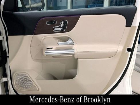 Certified 2023 Mercedes-Benz GLA 250 GLA 250 image 24