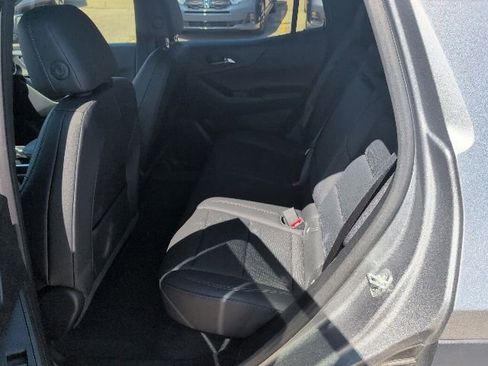 Used 2025 Chevrolet Equinox LT w/ Convenience Package II AWD/4WD image 15