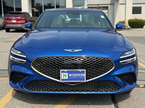 Used 2024 Genesis G70 3.3T Advanced image 9