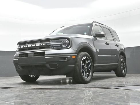 Used 2021 Ford Bronco Sport Big Bend w/ Big Bend Package AWD/4WD image 22