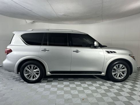 Used 2017 INFINITI QX80 4WD w/ Driver Assistance Package image 9