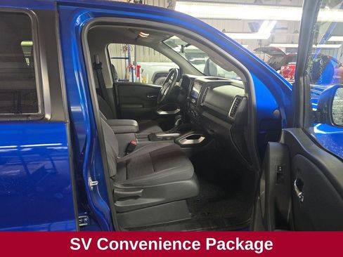 Used 2024 Nissan Frontier SV w/ SV Convenience Package image 9