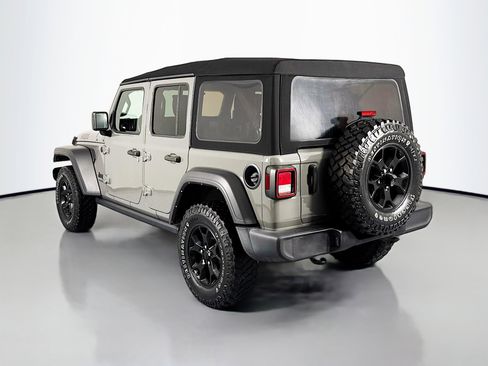 Used 2022 Jeep Wrangler Unlimited Sport image 7