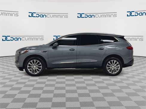 Used 2020 Buick Enclave Essence image 5