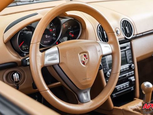 Used 2009 Porsche Cayman image 6