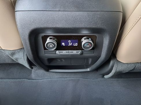 New 2026 Buick Enclave Preferred image 21