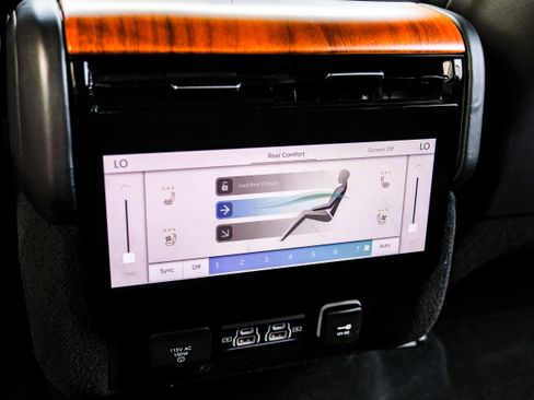 Used 2022 Jeep Grand Wagoneer Series III w/ Flexible Seating Group AWD/4WD image 50