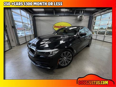 Used 2019 BMW 530i w/ Convenience Package RWD image 1