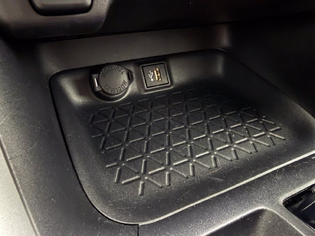Used 2025 Toyota RAV4 LE FWD image 19