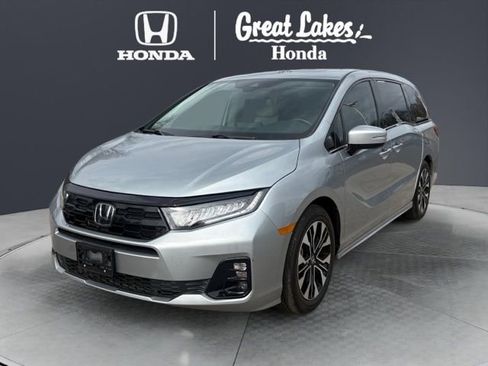 Certified 2025 Honda Odyssey Elite image 2