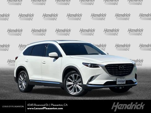 Used 2022 MAZDA CX-9 Signature image 1