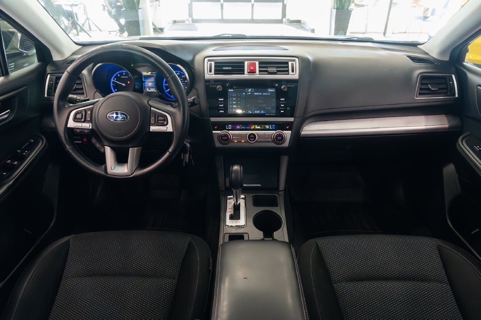 Used 2015 Subaru Outback 2.5i Premium AWD/4WD image 8