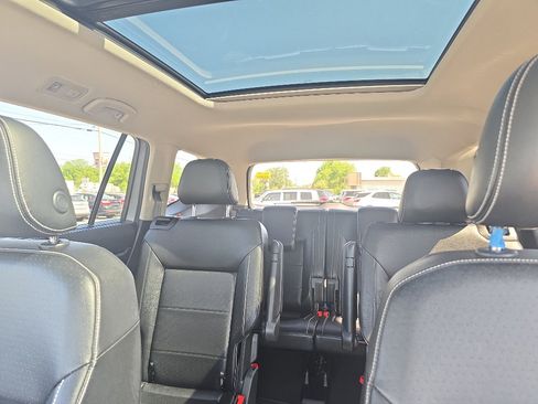 Used 2022 Volkswagen Atlas SEL image 25