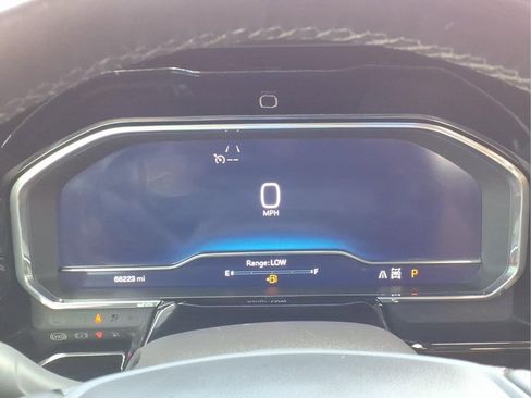 Used 2024 Chevrolet Silverado 1500 LTZ image 24