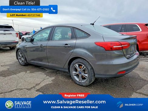 Used 2017 Ford Focus SE FWD image 3