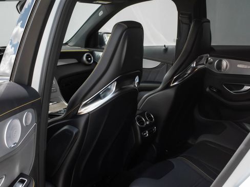 Used 2020 Mercedes-Benz GLC 63 AMG 4MATIC image 15