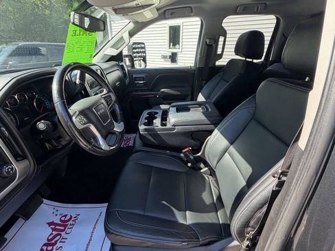 Used 2018 GMC Sierra 1500 SLE w/ SLE Value Package AWD/4WD image 18