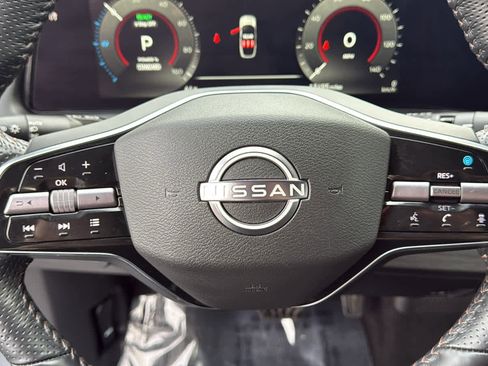 Certified 2023 Nissan Ariya AWD image 29