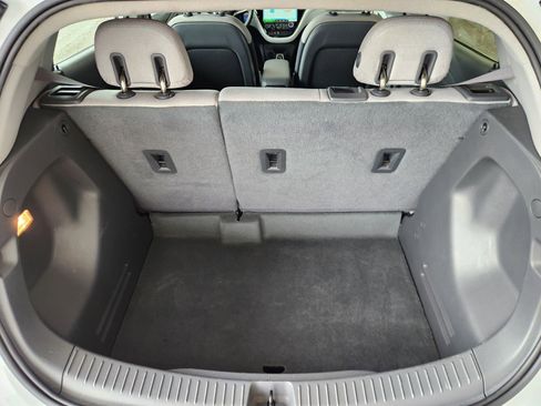 Used 2019 Chevrolet Bolt LT image 11