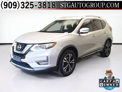 Used 2017 Nissan Rogue SL image 1