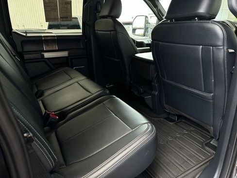 Used 2022 Ford F450 Lariat w/ Lariat Value Package AWD/4WD image 18