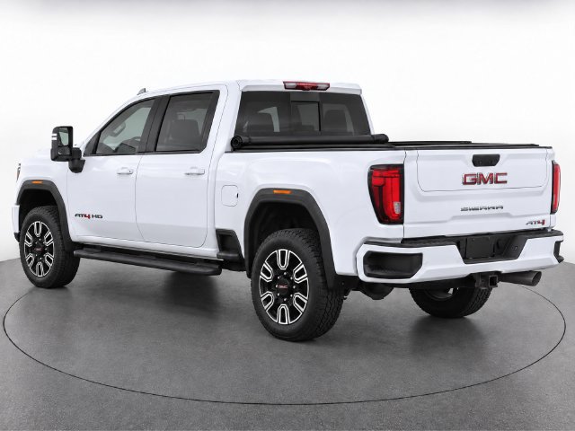 Used 2020 GMC Sierra 2500 AT4 w/ AT4 Premium Package AWD/4WD image 3