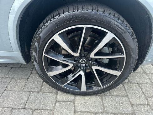 Used 2024 Volvo XC90 B6 Plus AWD/4WD image 46