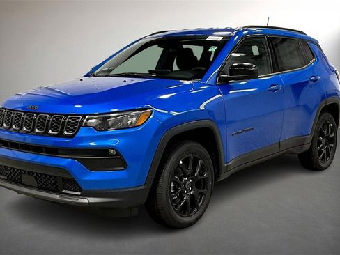 New 2026 Jeep Compass Latitude w/ Quick Order Package 29K image 2