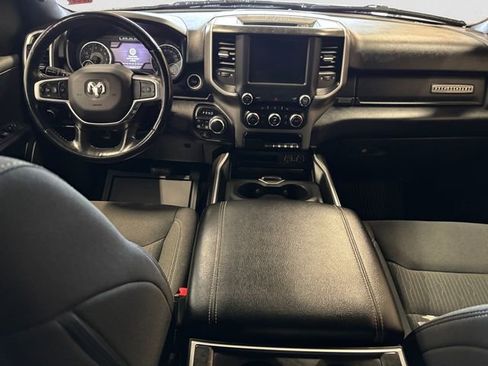 Used 2022 RAM 1500 Big Horn AWD/4WD image 11