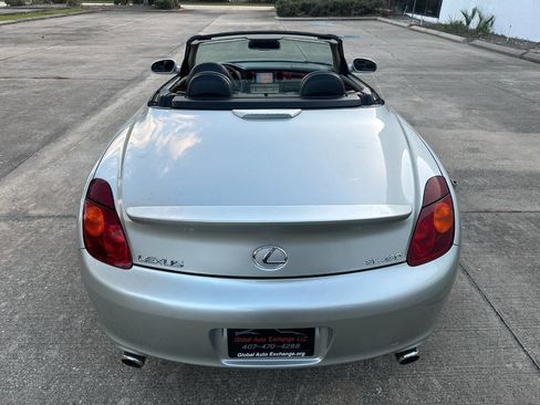 Used 2002 Lexus SC 430 Convertible image 24