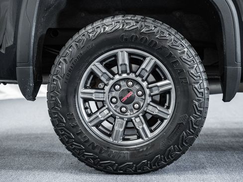 Used 2019 GMC Sierra 1500 AT4 w/ AT4 Premium Package image 18