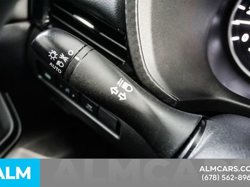 Used 2025 Nissan Sentra SV image 28