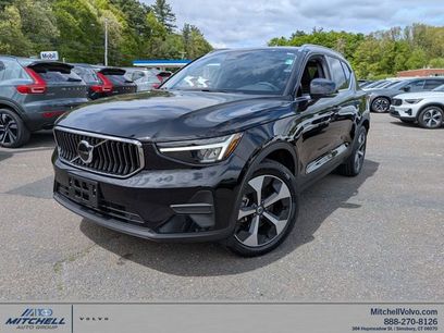 Certified 2025 Volvo XC40 B5 Core