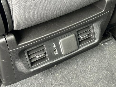 Used 2025 Chevrolet Silverado 1500 LT image 40