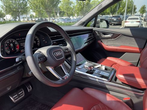 Used 2023 Audi SQ7 Prestige AWD/4WD image 17