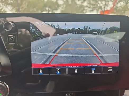 Used 2021 Chevrolet Corvette Stingray Preferred Cpe w/ Engine Appearance Package image 25