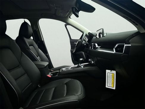 New 2025 MAZDA CX-5 AWD 2.5 S w/ Premium Plus Pkg image 6