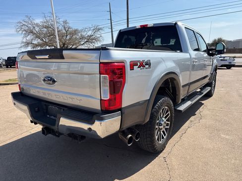 Used 2019 Ford F250 Lariat w/ Lariat Value Package image 7