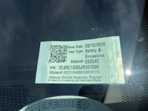 Used 2018 Chrysler Pacifica Limited FWD image 18