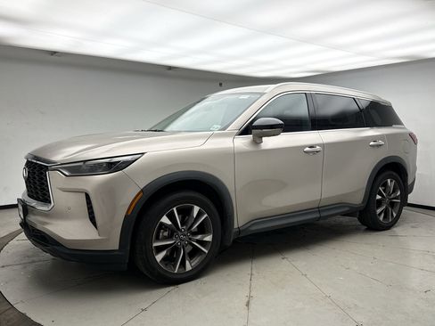 Used 2023 INFINITI QX60 Luxe w/ Cargo Package image 1