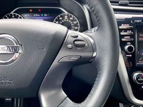 Used 2020 Nissan Murano SV image 15