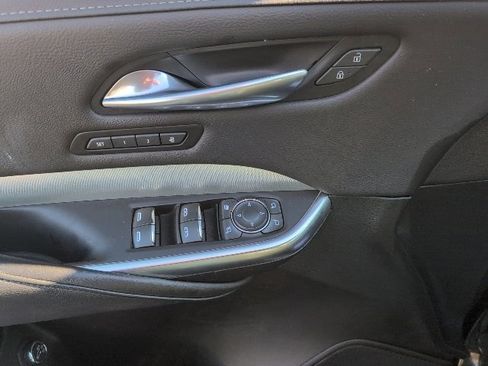 Used 2023 Cadillac XT4 Premium Luxury image 22