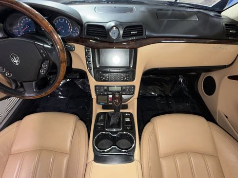Used 2008 Maserati GranTurismo Coupe RWD image 37