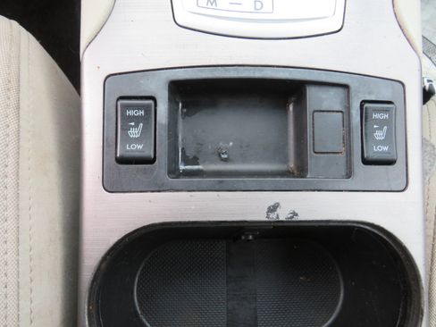 Used 2014 Subaru Outback 2.5i Premium w/ Moonroof Package image 17